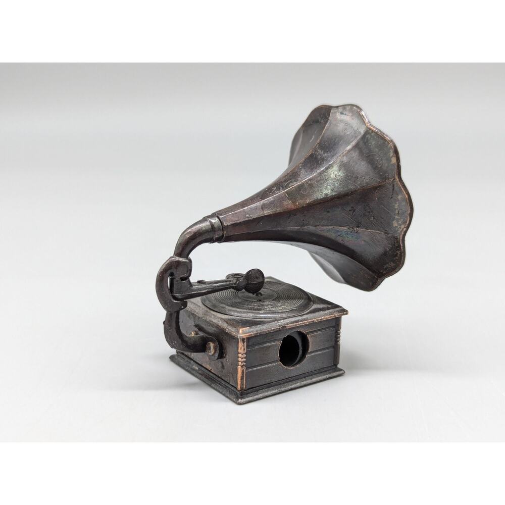 Vintage Diecast Mini Mechanical Phonograph Pencil Sharpener Decoration Hong Kong - Picture 5 of 12